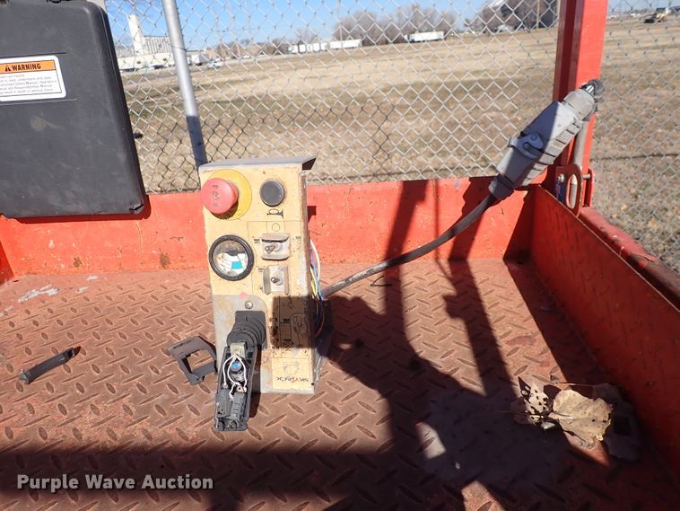 image for item IN9044 2008 Skyjack SJ4632  scissor lift