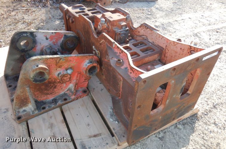 image for item IO9532 NPK  breaker