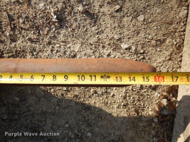 image for item IO9533 NPK H-3XA  breaker