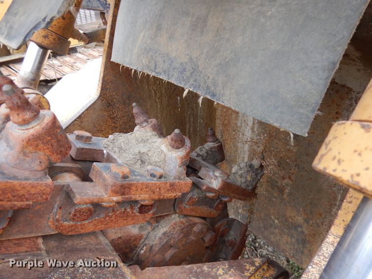 image for item IO9548 1999 Vermeer V8100  trencher