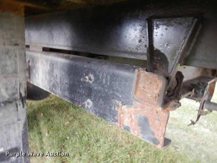 image for item IO9550 2012 International 7400  grapple truck