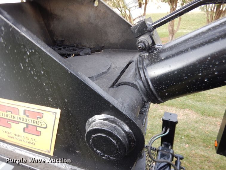 image for item IO9550 2012 International 7400  grapple truck