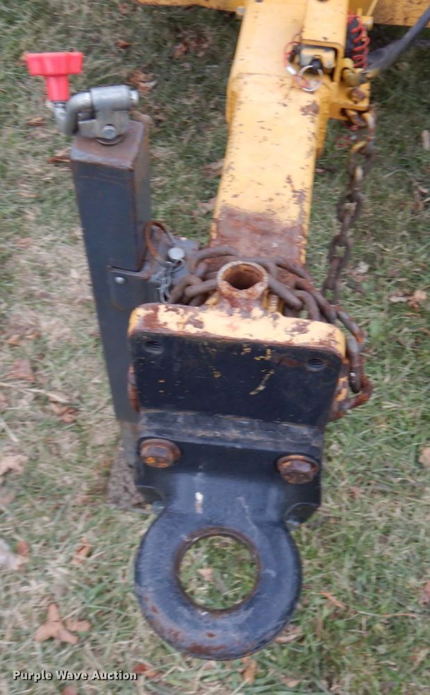 image for item IO9551 Vermeer BC1800A  wood chipper