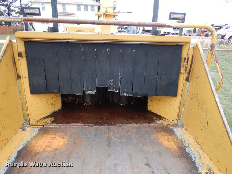 image for item IO9551 Vermeer BC1800A  wood chipper