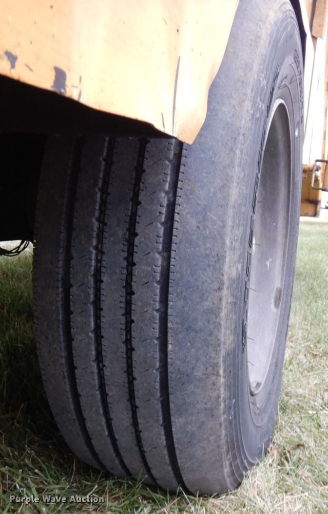 image for item IO9551 Vermeer BC1800A  wood chipper