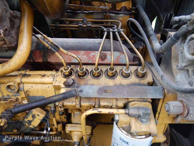 image for item IO9553 1997 Peterbilt 378  rollback truck