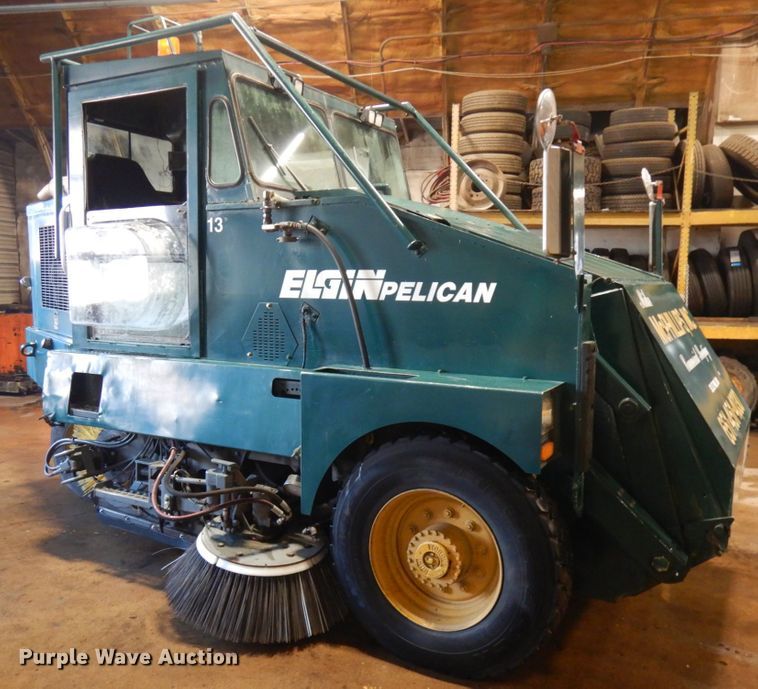image for item IO9585 Elgin Pelican  street sweeper