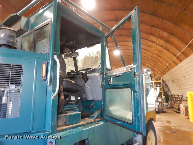 image for item IO9585 Elgin Pelican  street sweeper