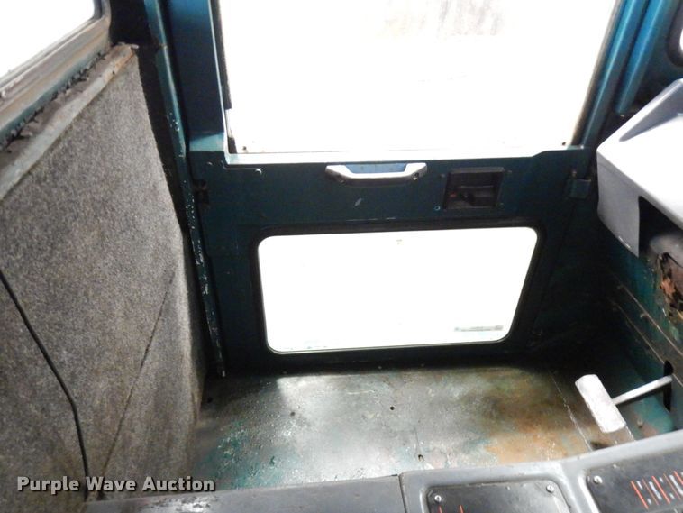 image for item IO9585 Elgin Pelican  street sweeper