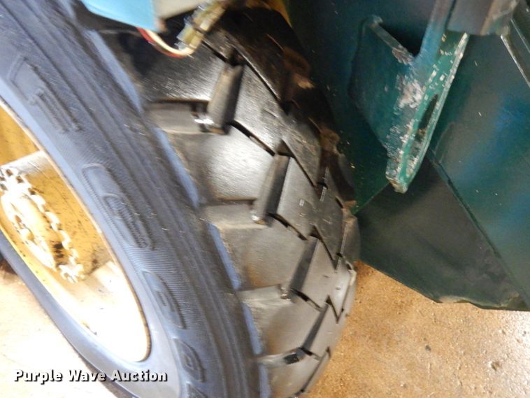 image for item IO9585 Elgin Pelican  street sweeper