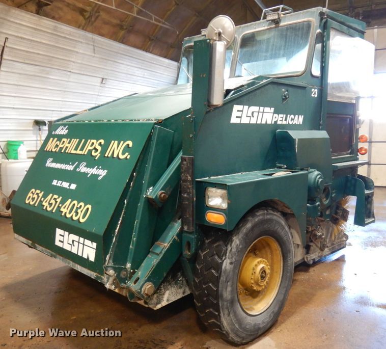 image for item IO9586 Elgin Pelican  street sweeper