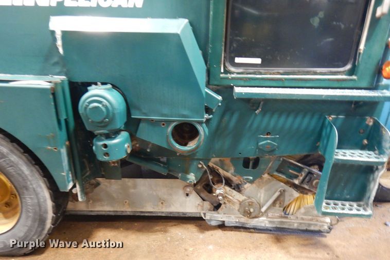 image for item IO9586 Elgin Pelican  street sweeper