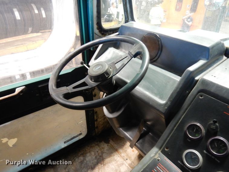 image for item IO9586 Elgin Pelican  street sweeper