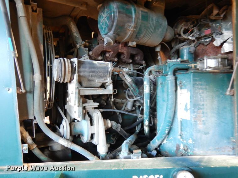 image for item IO9586 Elgin Pelican  street sweeper