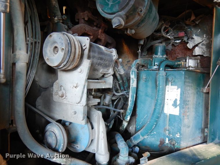 image for item IO9586 Elgin Pelican  street sweeper