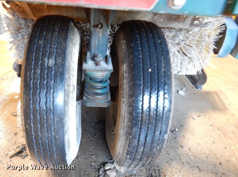 image for item IO9586 Elgin Pelican  street sweeper