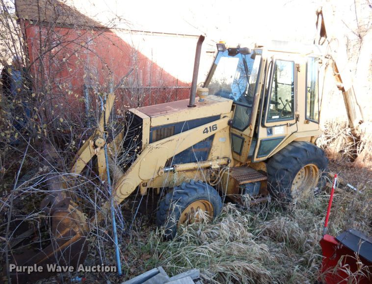image for item IO9587 1986 Caterpillar 416  backhoe