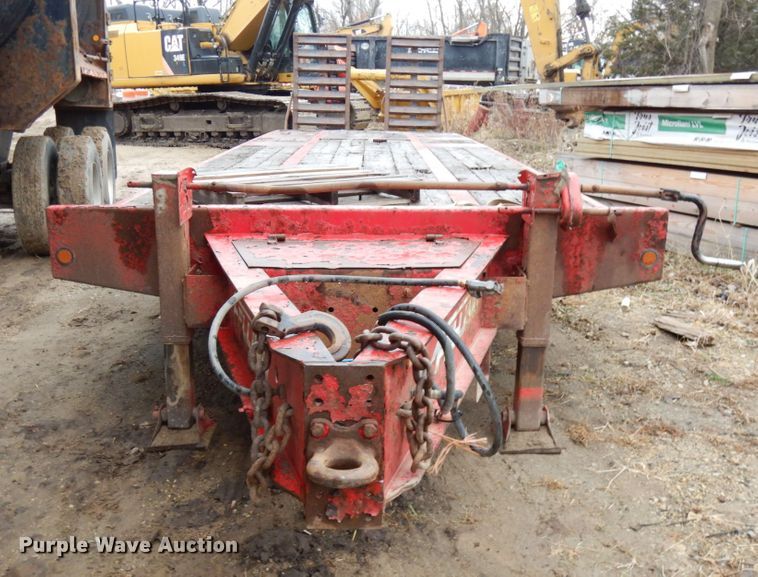 image for item IO9589 2004 Felling FT-50-3 LP  equipment trailer