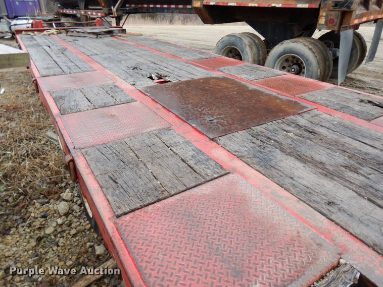 image for item IO9589 2004 Felling FT-50-3 LP  equipment trailer