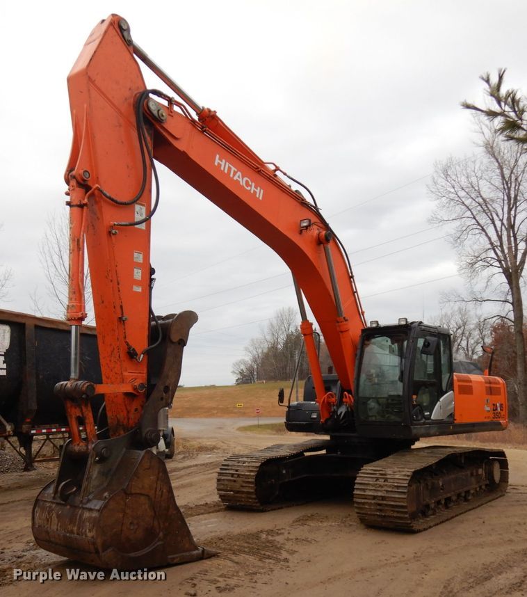 image for item IO9592 2012 Hitachi ZX350LC-5N  excavator