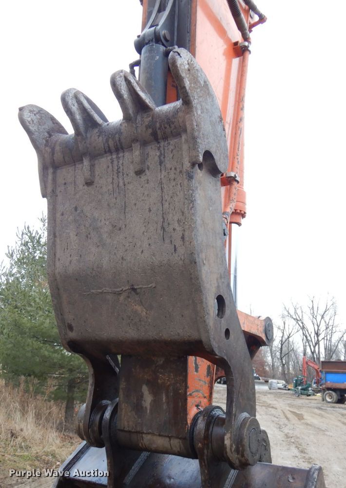 image for item IO9592 2012 Hitachi ZX350LC-5N  excavator