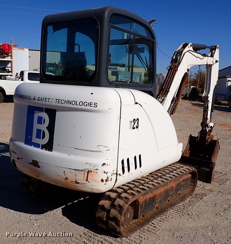 image for item IS9247 2004 Bobcat 334G  mini excavator