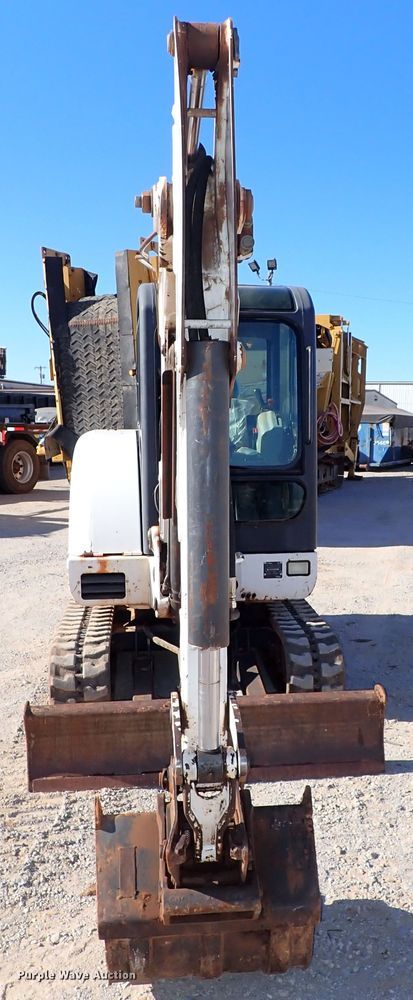 image for item IS9247 2004 Bobcat 334G  mini excavator