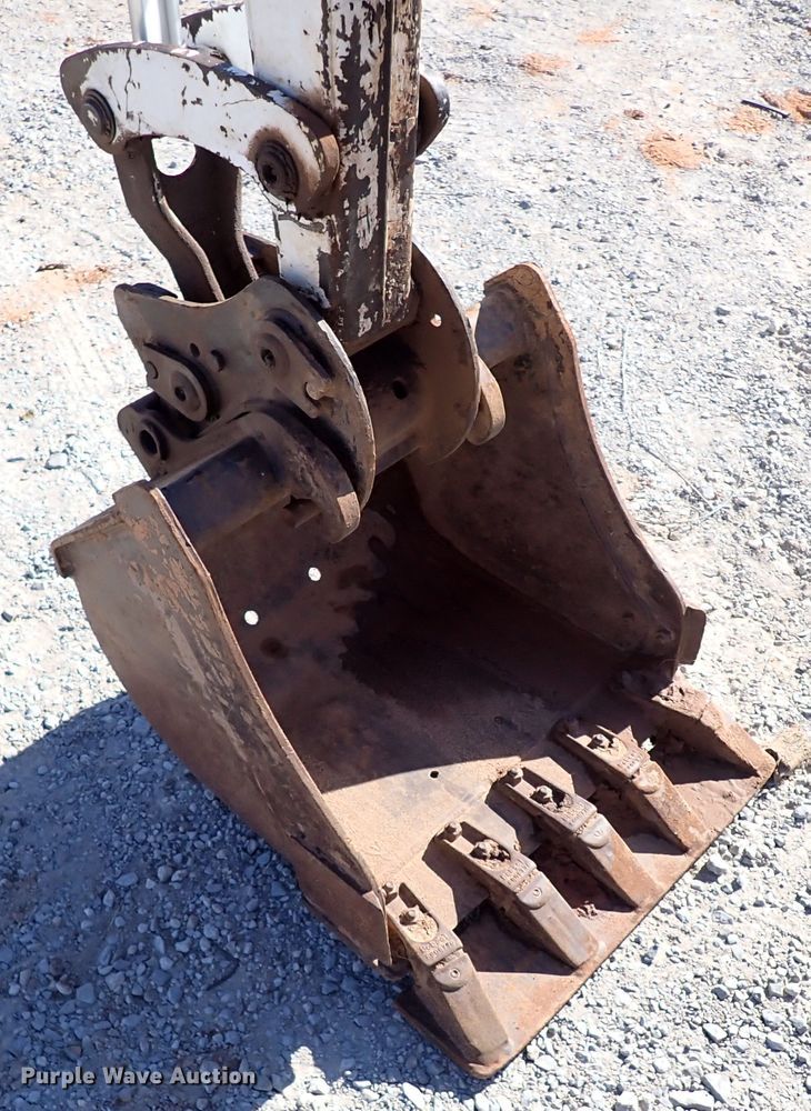 image for item IS9247 2004 Bobcat 334G  mini excavator