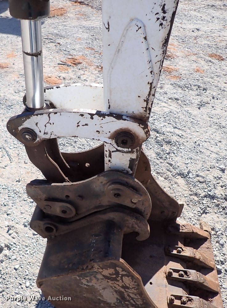 image for item IS9247 2004 Bobcat 334G  mini excavator