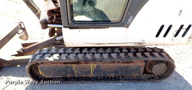 image for item IS9247 2004 Bobcat 334G  mini excavator