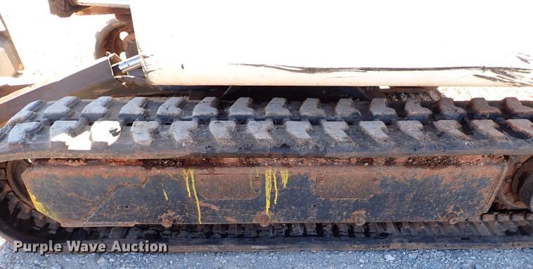 image for item IS9247 2004 Bobcat 334G  mini excavator