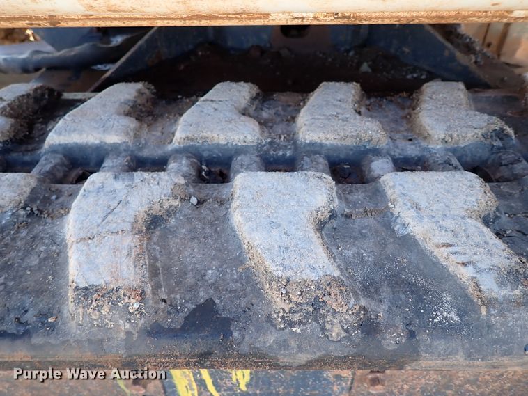 image for item IS9247 2004 Bobcat 334G  mini excavator