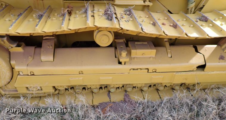 image for item IS9264 2004 Caterpillar D5G XL  dozer