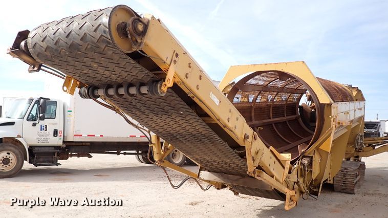 image for item IS9272 Screen Machine 621T  shredder trommel