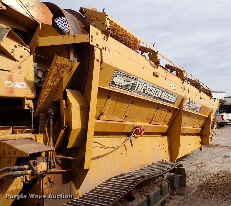 image for item IS9272 Screen Machine 621T  shredder trommel