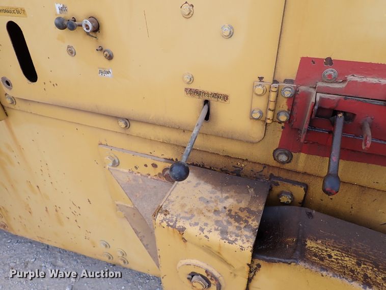 image for item IS9272 Screen Machine 621T  shredder trommel