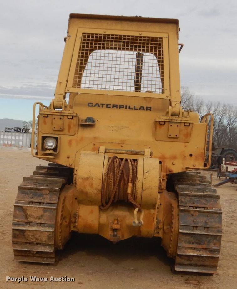image for item IU9750 1989 Caterpillar D7G  dozer