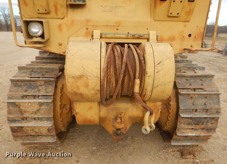 image for item IU9750 1989 Caterpillar D7G  dozer