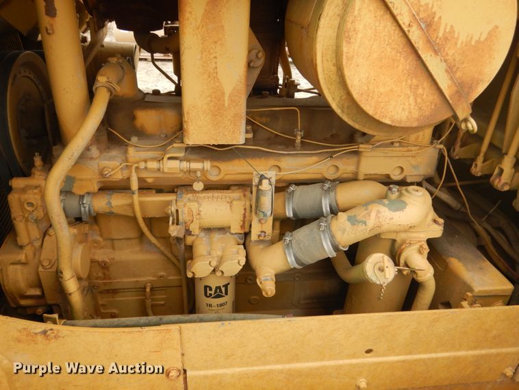 image for item IU9750 1989 Caterpillar D7G  dozer