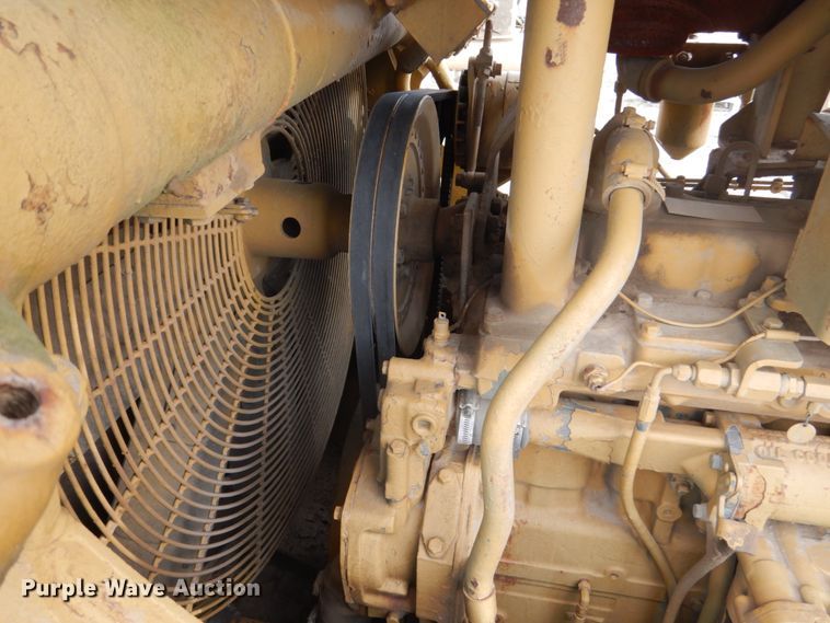 image for item IU9750 1989 Caterpillar D7G  dozer