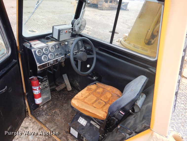 image for item IU9751 Grove AP308  crane