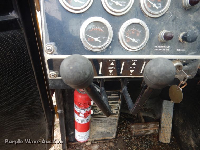 image for item IU9751 Grove AP308  crane