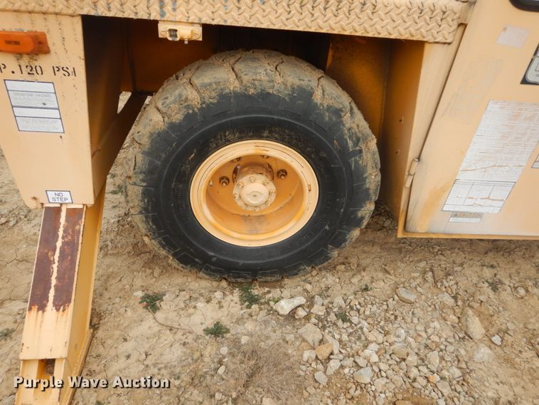 image for item IU9751 Grove AP308  crane