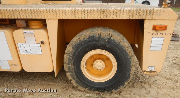 image for item IU9751 Grove AP308  crane