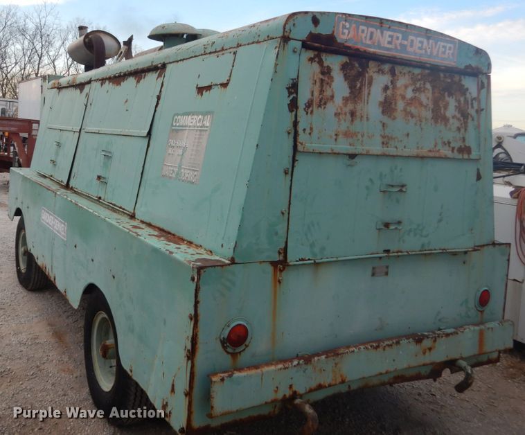 image for item IU9773 Gardner Denver SPWDB  air compressor