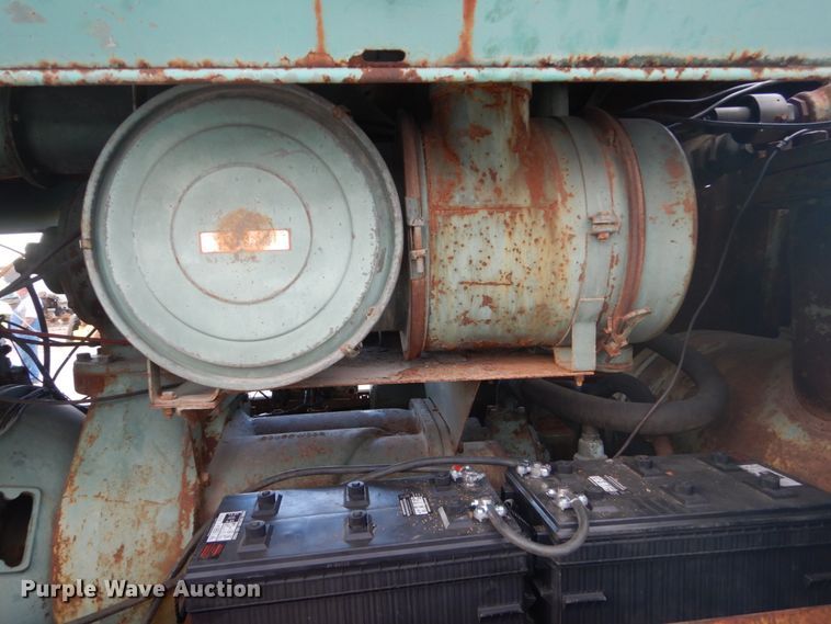 image for item IU9773 Gardner Denver SPWDB  air compressor