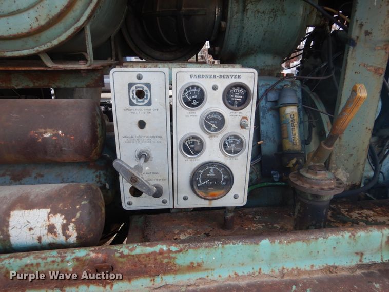 image for item IU9773 Gardner Denver SPWDB  air compressor