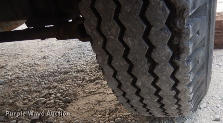 image for item IU9773 Gardner Denver SPWDB  air compressor