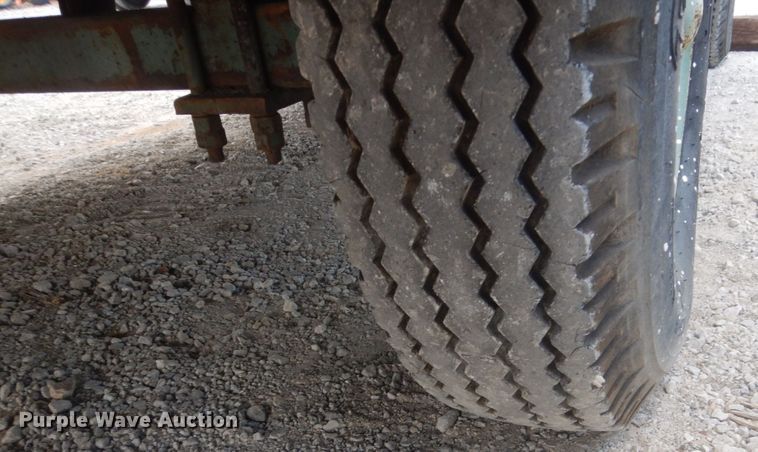 image for item IU9773 Gardner Denver SPWDB  air compressor