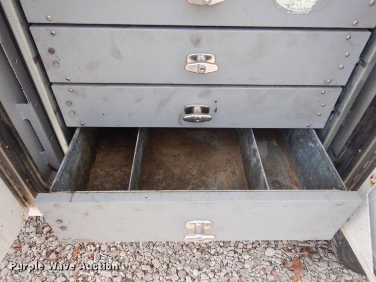 image for item IU9781 2008 Ford F750 Super Duty XLT  utility / service truck